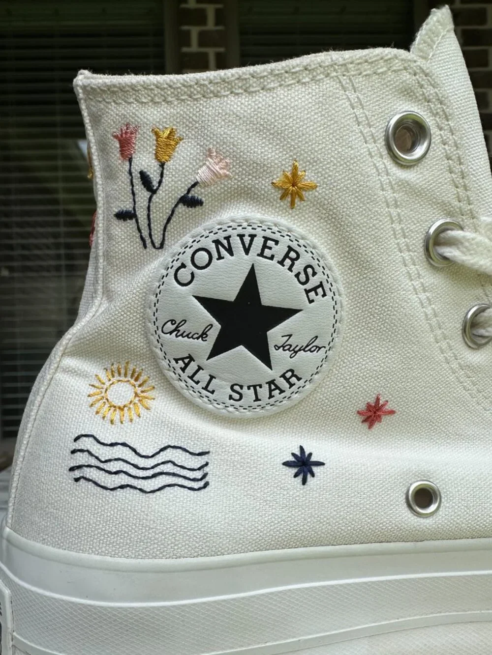 Converse Chuck Taylor All Star High Platform Sneaker It's Okay To Wander Sz 10